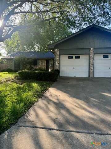 113 W Harbor Drive, Port Lavaca, TX 77979