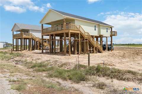 193 Powderhorn Lane, Port Lavaca, TX 77979