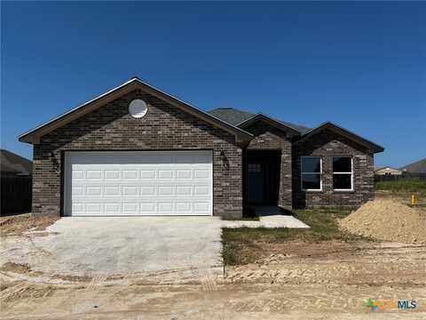 104 Boulder Ridge Drive, Cuero, TX 77954