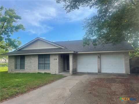 204 Lancaster Street, Victoria, TX 77904