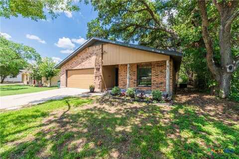 819 S Pecan Avenue, Luling, TX 78648