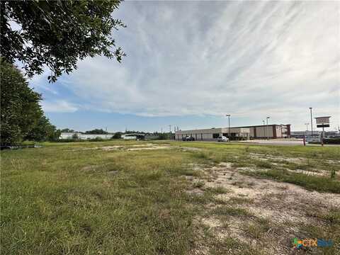 605 E Airline Road, Victoria, TX 77901