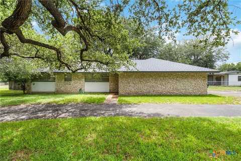 125 Rio Grande Drive, Seguin, TX 78155