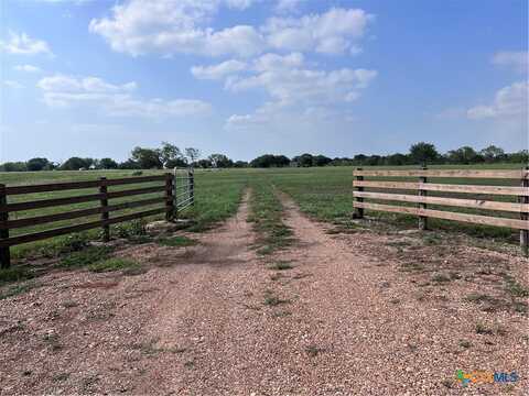 00 CR 430, Hallettsville, TX 77964