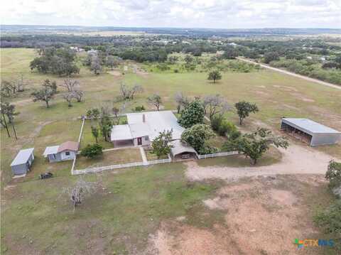 327 Otto Eckhardt Road, Fredericksburg, TX 78624