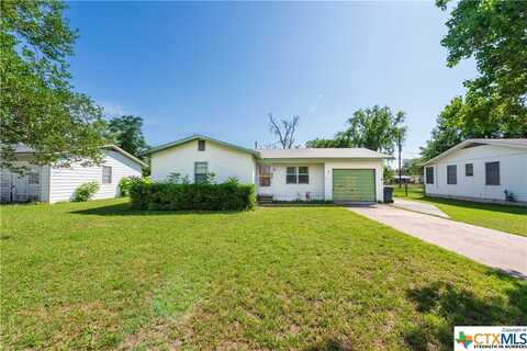 1106 Wilson Street, Luling, TX 78648