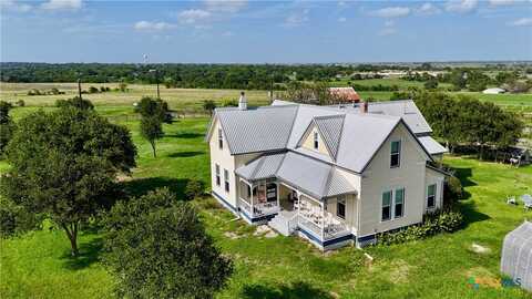 381 County Road 291, Shiner, TX 77984