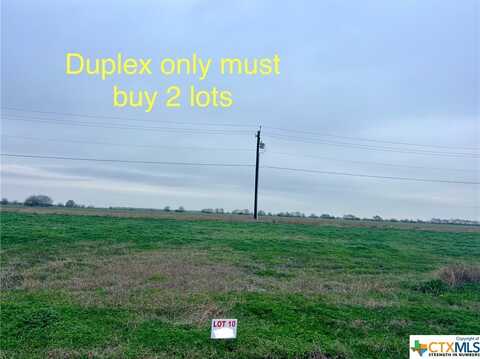 320 Cardinal Drive, Port Lavaca, TX 77979