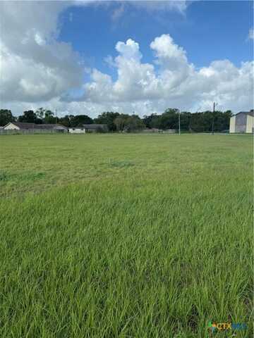 000 Village Road, Port Lavaca, TX 77979