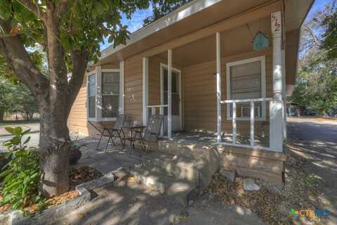 512 Valley Street, San Marcos, TX 78666