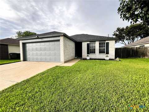 307 Clydesdale Lane, Victoria, TX 77904