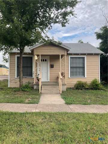 111 N 11th, Temple, TX 76501