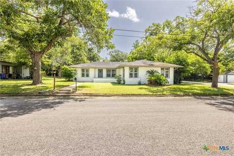 302 Smith Street, Gonzales, TX 78629