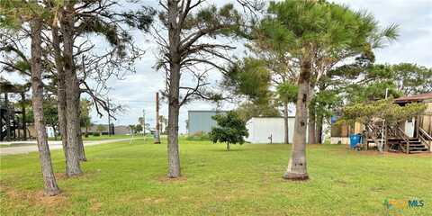 508 W Van Buren Avenue, Port o Connor, TX 77982