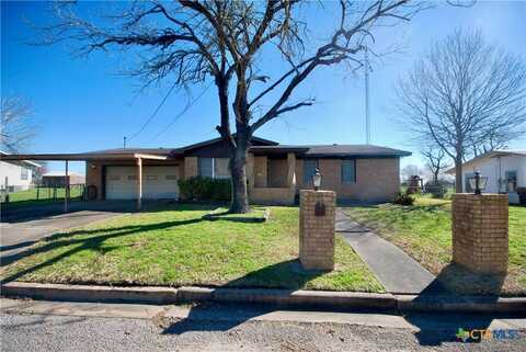 104 Rick Drive, Hallettsville, TX 77964