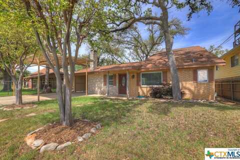 1075 Driftwind Drive, Canyon Lake, TX 78133