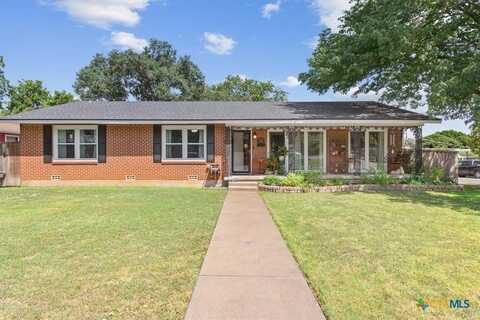 4501 Catto Avenue, Waco, TX 76710