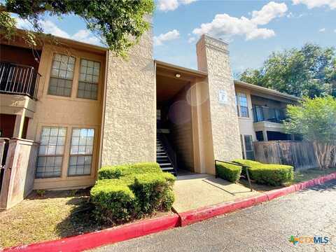 1202 Thorpe Lane, San Marcos, TX 78666