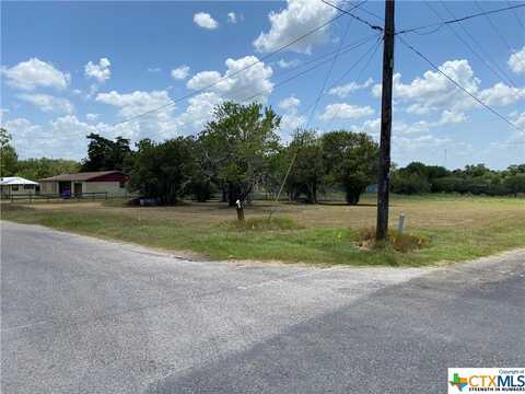 814 Baldwin Street, Yoakum, TX 77995