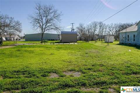 507 S Saint Andrews Street, Weimar, TX 78962