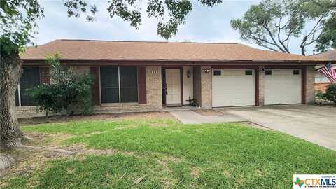 1401 Plantation Road, Victoria, TX 77904