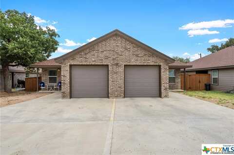 107 Petsick Unit A & B Lane, Gatesville, TX 76528