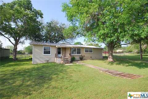 105 Park Lane, Moulton, TX 77975