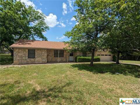 8 Saul Street, Lampasas, TX 76550