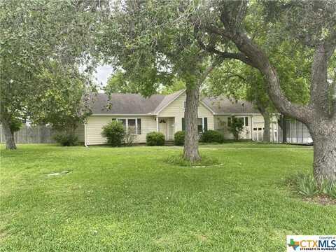 505 W Main, Weimar, TX 78962