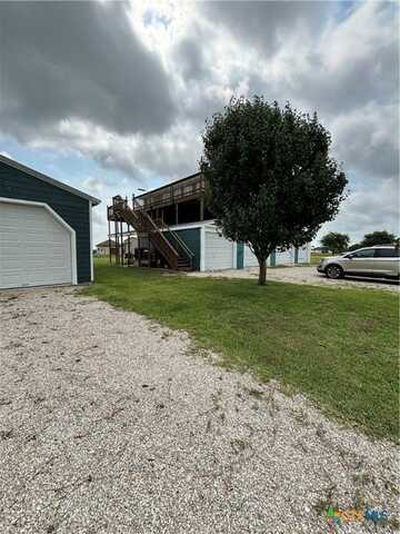 19 Dewberry, Seadrift, TX 77983