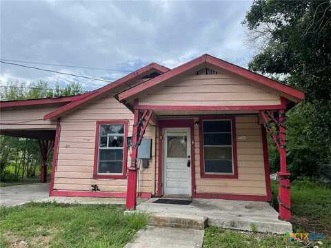 507 Riley Street, Seguin, TX 78155