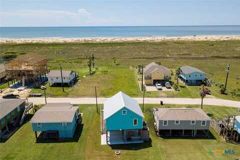 119 Beachfront Drive, Matagorda, TX 77457