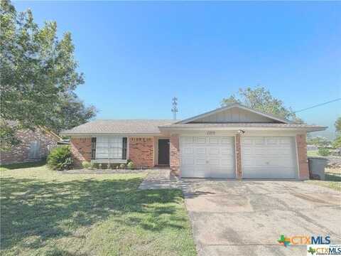 1109 Simpson Road, Victoria, TX 77904