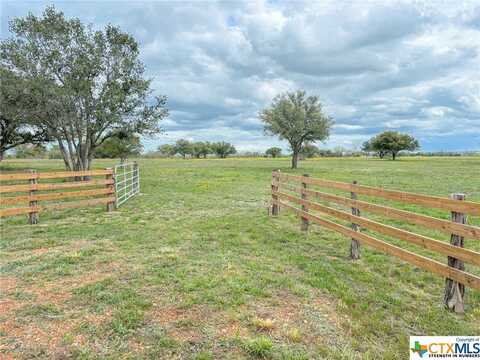 12211 Fm 531, Hallettsville, TX 77964