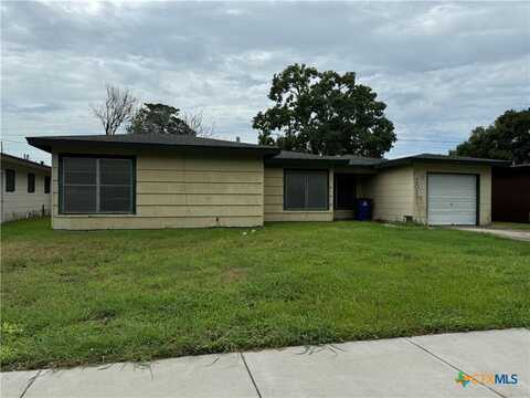 203 Houston Street, Port Lavaca, TX 77979