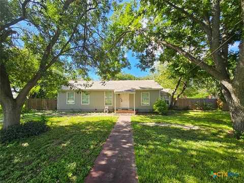 123 E Martindale Road, Seguin, TX 78155