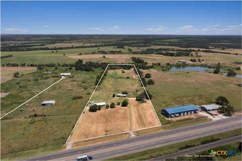 8398 W US Highway 79, Thorndale, TX 76577