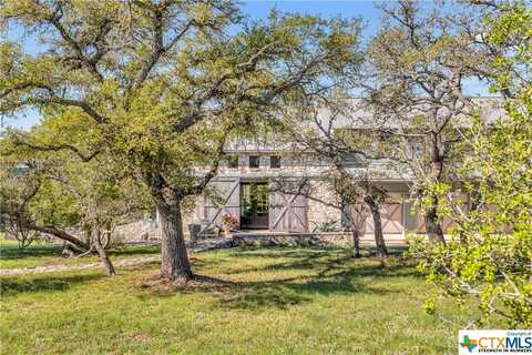 271 Royal View Road, Fredericksburg, TX 78624