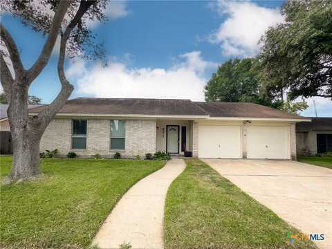 201 Chama Drive, Victoria, TX 77904