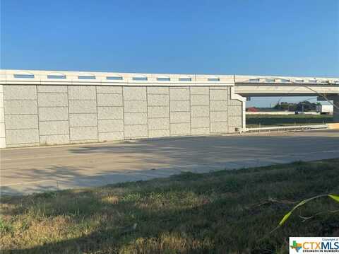 701/741 W Village Road, Salado, TX 76571