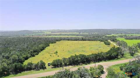 7523 N Grape Creek Highway, Fredericksburg, TX 78624