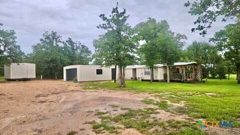 444 Price Road, Victoria, TX 77905