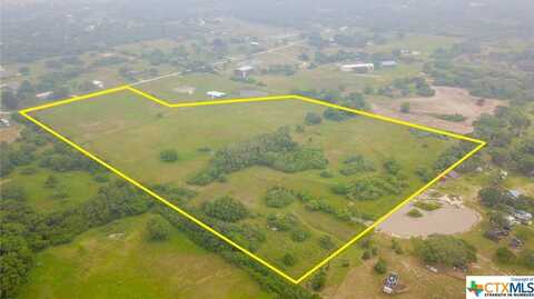 286 Loop Road, Seadrift, TX 77983