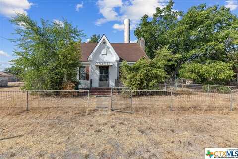 103 E Avenue H, Buckholts, TX 76518