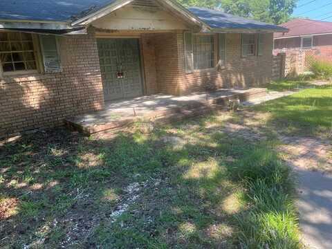 2185 New Wilkinson Avenue, Orangeburg, SC 29115