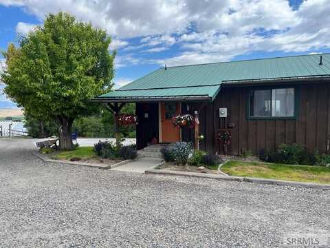 10 Kelly Road, SALMON, ID 83467