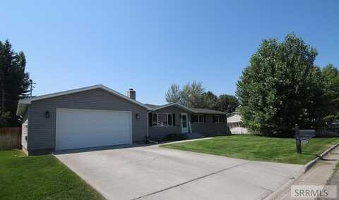 3820 Geneva Drive, Ammon, ID 83406