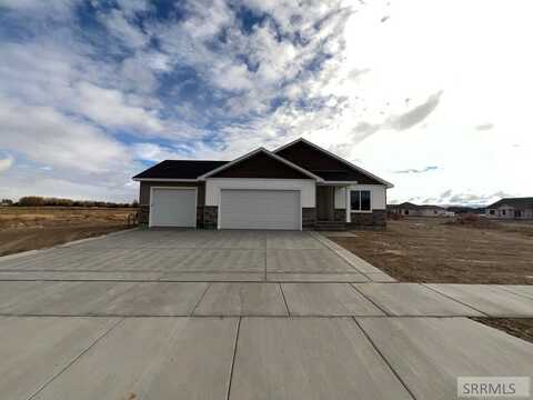 5849 Macrae Dr, Idaho Falls, ID 83402