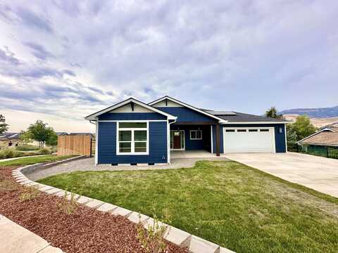 385 Otis Street, Ashland, OR 97520