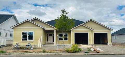 1749 River Run Street, Central Point, OR 97502